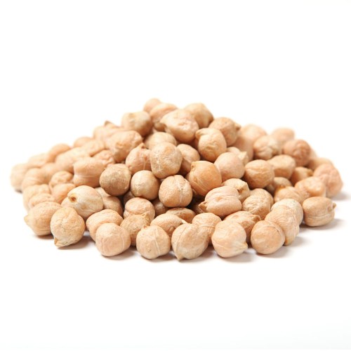 raw-chickpeas-isolated-white-background-closeup